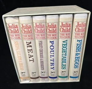 Vintage JULIA CHILD The Way To Cook Complete Box Set 6 VHS Knopf Video Books 80s - Picture 1 of 2