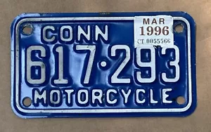 Motorcycle license plateConnecticut 1996 White on Blue 7”x4” - Picture 1 of 2