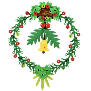 Large Christmas Wreath - Festive Xmas Decoration - 15x19cm | All parts LEGO - Picture 1 of 2
