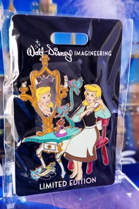 Disney WDI Pin - Vanities Cinderella - LE 300 Cinderella Princess Heroines - Bild 1 von 2
