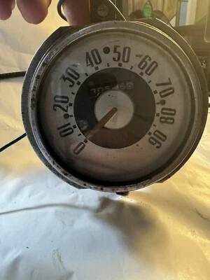 VINTAGE Rat-rod Round Antique AUTO METER SPEEDOMETER Rare Old CAR PART Cable - Image 1 of 4