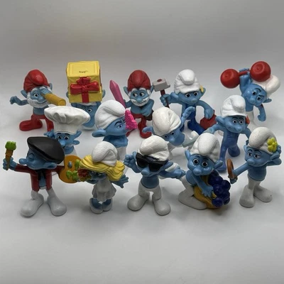 2011 McDonald’s SMURFS LOTE DE 14 Brinquedos Happy Meal Papa Smurf Smurfette RARO MUITO BOM ESTADO - Imagem 1 de 4