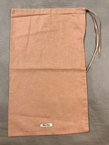 Sacchetto portapolvere Miu Miu 14x8,5 rosa cotone con coulisse - Foto 1 di 7