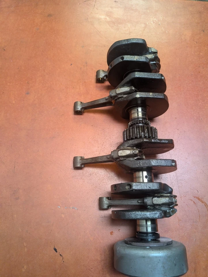 Motor de cigüeñal Kawasaki GPZ750 GPZ 750 genuino fabricante de equipos originales Foto 1 de 4