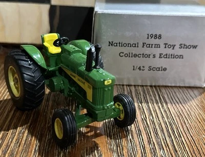Ertl John Deere 5599 MA 630 Tractor 1988 National Farm Toy Show 1:43 New In Box - Image 1 of 4