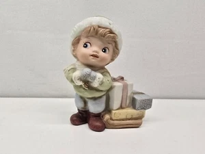 Vintage Porcelain Homco Christmas Boy With Sled & Presents Figurine #5556 - Picture 1 of 6