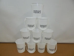 Juego de 10 cubos de bebida de plástico de 32 oz de vodka de garra blanca soporte seltzer duro - Imagen 1 de 4