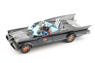 CORGI TOYS 267 * BATMOBILE * FIRST VERSION RE-EDITION * RED BAT WHEELS * BATMAN - Bild 1 von 4