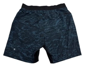 Lululemon T.H.E. Linerliness Shorts Mens XL Blue Camo Athletic Gym Yoga - Picture 1 of 14