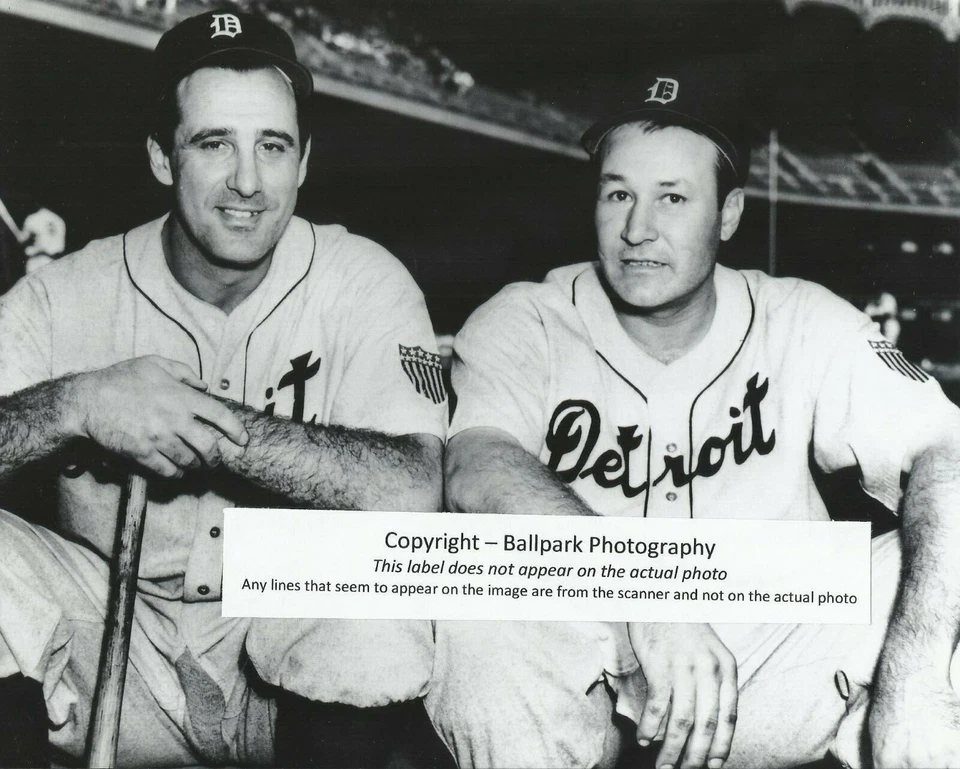 Фотография Хэнка Гринберга Руди Йорка 1945 Detroit Tigers день открытия в Yankees 8x10  - Изображение 1 из 1