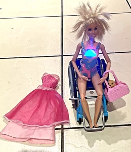 Barbie Rise & Relax Articulated Barbie, Wheelchair & Barbie Pet Carrier Bag - Picture 1 of 24