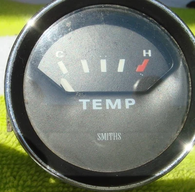 Triumph Spitfire 1500 Original Smiths Temp Gauge # BT 2230/00 - Image 1 of 3