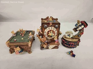 Mouse Themed Music Boxes Lot - Picture 1 of 7