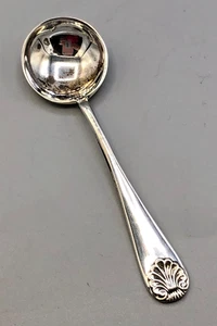 Antique English Sterling Master Salt Spoon, shell style handle 2.75" - Picture 1 of 5