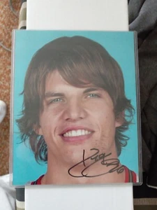 kyle korver Signed Auto 8x10 Photo Pic - Picture 1 of 2