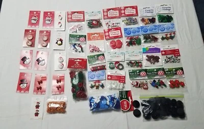 BOTONES DE NAVIDAD Más de 400 unidades venta al por menor $130+ variedad artesanías decorativas lote 1 Foto 1 de 4