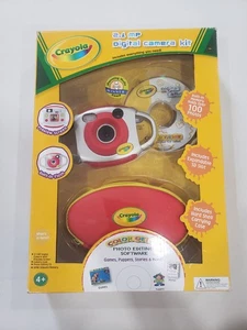 New Rare CRAYOLA 2.1 Megapixel DIGITAL CAMERA KIT Childrens First RED + Software - Picture 1 of 5