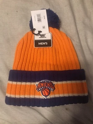 Nuevo sombrero de pompón tejido puño favorito de los fanáticos de los New York Knicks de la NBA para adultos Foto 1 de 2