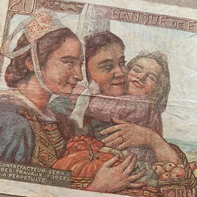 Scarce Currency 1942 France 20 Francs Banknote Breton Fisherman & Women Currency - Image 1 of 4