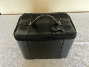 Pierre Cardin Genuine Black Leather Vanity Case - Picture 1 of 12