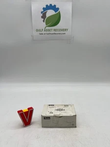 Parker 4-2 RA-SS Reducing Adapter, 316SS *Box of (10)* (New) - Picture 1 of 7