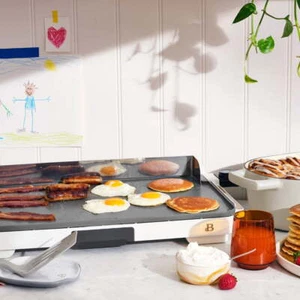XL Electric Griddle 12" x 22" - Non-Stick, White Icing - Picture 1 of 4
