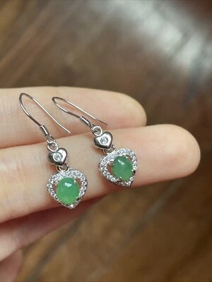 Pendientes de plata de ley S925 grado A jadeíta - corazón verde Foto 1 de 4