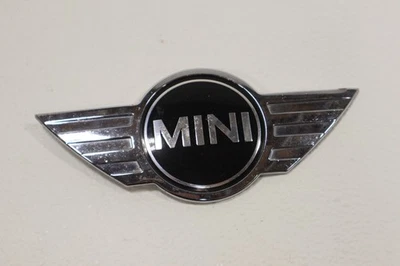 2011-2016 MINI COOPER COUNTRYMAN EMBLEMA FRONTAL LOGOTIPO INSIGNIA SIGNO OEM Foto 1 de 4