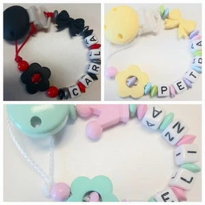 Schnullerkette mit Wunschnamen🍼Holz🍼Mädchen🍼Blume🍼Schleife🍼Krone - Bild 1 von 4