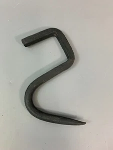 Antique Butchers Meat Hook - Picture 1 of 7