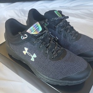 Las mejores ofertas en Zapatos tenis Under Armour Negro para Mujeres | eBay