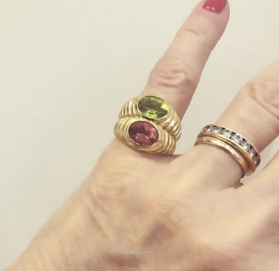 Anillo de oro amarillo de 18k vintage de turmalina y peridoto Bvlgari Doppio Baccellato Foto 1 de 4