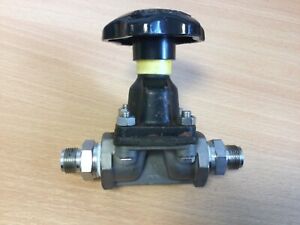 Saunders Type A weir Valve 1/2 SS pn16 with 316 Parker connectors