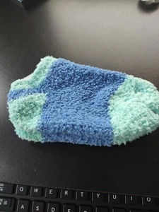 Target Kids Cozy Socks Multi-Color blue green Size-5-6.5 NWT - Picture 1 of 2