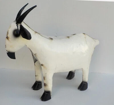METAL ART  GOAT SCULPTURE 24"  LONG X 20" TALL YARD ART ANIMAL FIGURE WHITE - Image 1 of 4