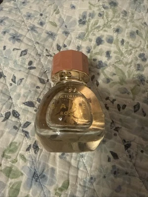 VICTORIA'S SECRET *ROSA DESNUDA* EAU DE PARFUM 1,7 oz Foto 1 de 2