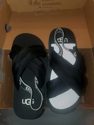 Girls UGG Sandals Size 13 Black White New - Image 1 of 4