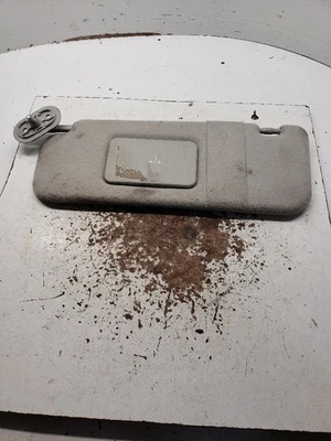 Used Left Sun Visor fits: 2007 Toyota Matrix from 04/01/05 XR L. w/o roof air ba - Image 1 of 4