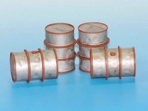 Eureka XXL 1/35 Kraftstoff Fass German 200 Liter Fuel Drums #1 (4 Barrels) E-011 - Picture 1 of 1