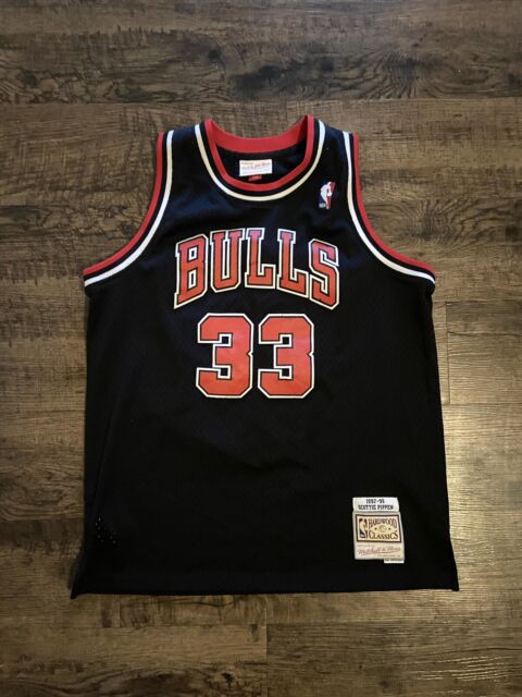 white grey scottie pippen jersey｜TikTok Search