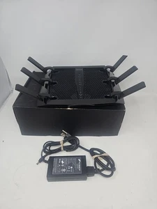NETGEAR Nighthawk X6 AC3200 Tri-Band WiFi Router Model# R8000 3.2Gbps WiFi Speed - Picture 1 of 8