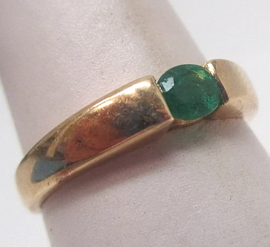 Anel vintage de ouro amarelo 14k com esmeralda natural tamanho 6,5 - Imagem 1 de 4