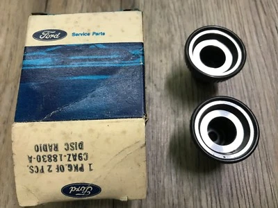 1969 1970 FORD GALAXIE XL 500 LTD NOS FOMOCO  INNER RADIO KNOB SET C9AZ-18830-A - Image 1 of 2