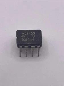 MC1403U Referencia de Voltaje de Tres Terminales, 1 Salida, 2.5V, BIPolar, CDIP8 - NOS - Imagen 1 de 4