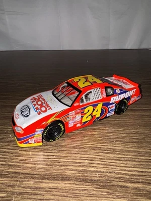 Jeff Gordon DuPont 2002 200 años aniversario 1/24 NASCAR diecast - ¡Muy bonito! Foto 1 de 4