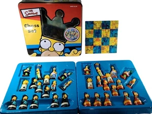 The Simpsons 3D Chess Set In Tin Box Cardinal Complete Set Vintage 1998  - Picture 1 of 10