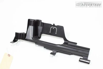 AUDI Q3 2015-2018 SOPORTE REFUERZO CINTURÓN SEGURIDAD DELANTERO IZQUIERDO OEM Foto 1 de 4