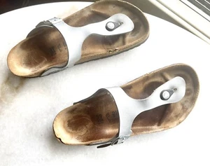 Birkenstock Gizeh Silver Womens EU 39 US 8 Thong Sandals Shoes - Picture 1 of 7