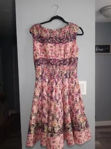 Julian Taylor New York Women's Dress Size 8 Pink Purple White Floral Pleated - Picture 1 of 4