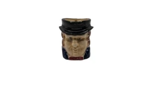Taza de colección pequeña personaje Toby pintada a mano hecha en el Japón ocupado - Imagen 1 de 11